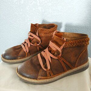 BORN Temple II Ankle Boot